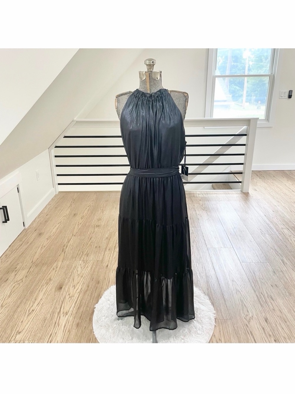 Simply Vera Vera Wang sleeveless midi/maxi gorgeous metallic black dress